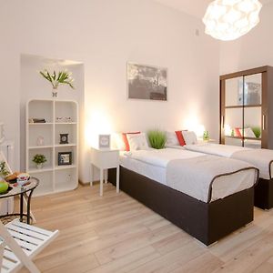 Budget Kamer met Twee Aparte Bedden